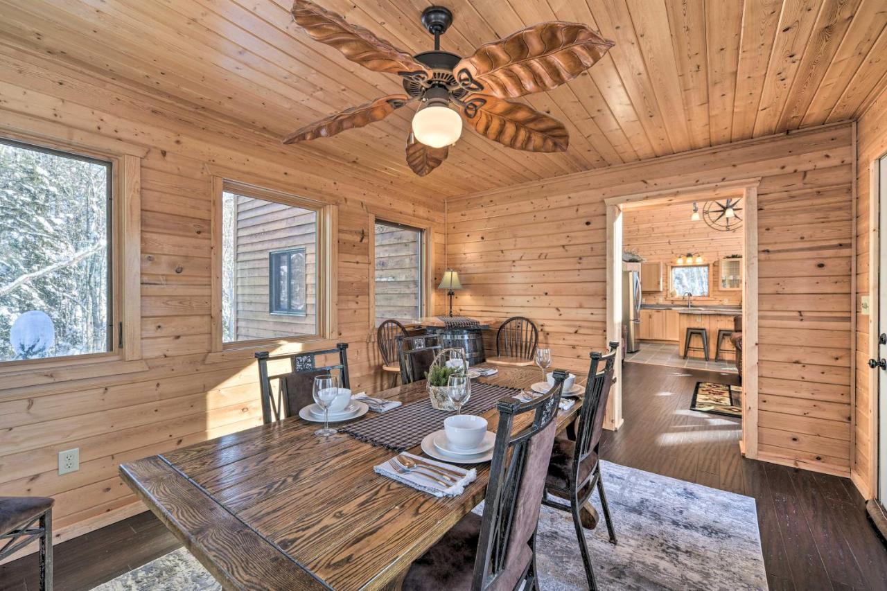 Scenic Hayward Lake View Retreat With Fire Pit Luaran gambar