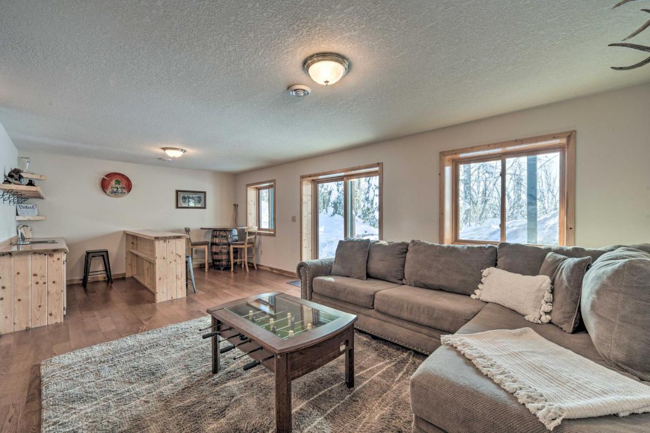 Scenic Hayward Lake View Retreat With Fire Pit Luaran gambar